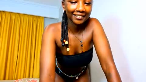 Snapshot of minnie_kay chatting on 5, 6, 2026 Minnie online show from 5, 6, 2026