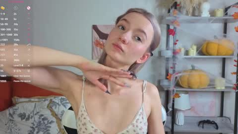 Mary  is here 3 My favorite patterns 77143222321Try my private online show from 22, 11, 2025