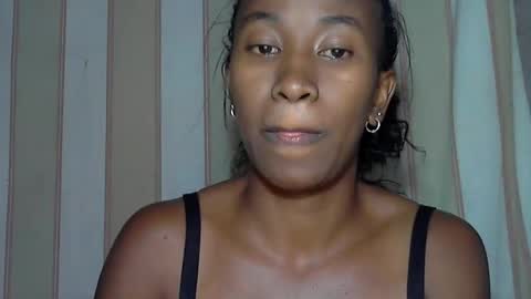 Snapshot of minouch211907 chatting on 19, 2, 2025 minouch211907 online show from 19, 2, 2025