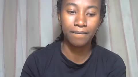 Snapshot of minouch211907 chatting on 10, 11, 2025 minouch211907 online show from 10, 11, 2025