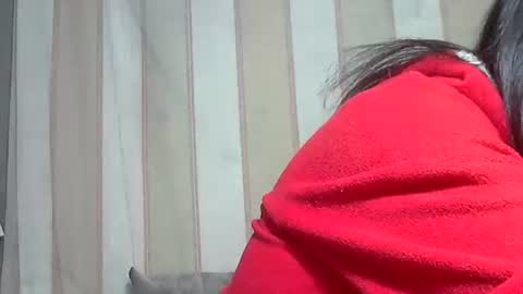 Snapshot of minouch211907 chatting on 27, 11, 2025 minouch211907 online show from 27, 11, 2025