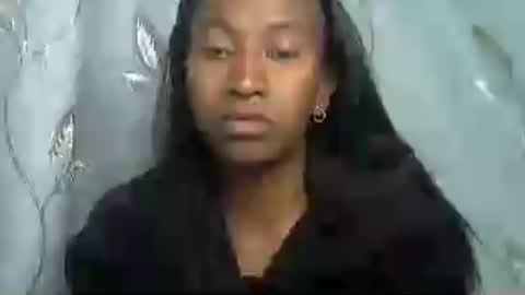 Snapshot of minouch211907 chatting on 8, 7, 2026 minouch211907 online show from 8, 7, 2026