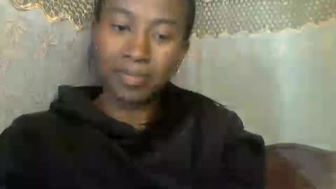 Snapshot of minouch211907 chatting on 10, 7, 2026 minouch211907 online show from 10, 7, 2026