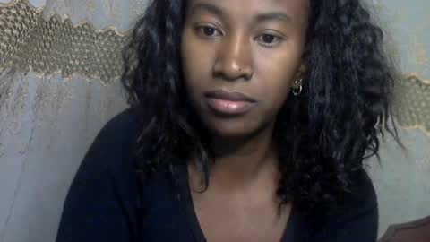 Snapshot of minouch211907 chatting on 19, 7, 2026 minouch211907 online show from 19, 7, 2026