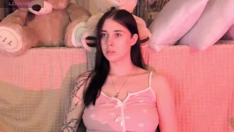 Snapshot of mionill chatting on 11, 1, 2026 Hi Im Naomi online show from 11, 1, 2026