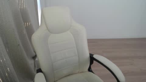 mira_g online show from 8, 10, 2025