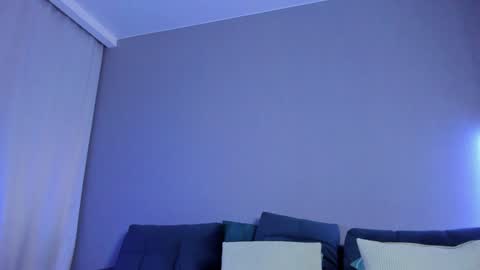 Snapshot of mirabrunette chatting on 14, 1, 2025 Mira follow my fansly online show from 14, 1, 2025