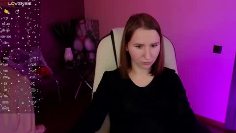 Snapshot of miralush chatting on 8, 11, 2025 Mira online show from 8, 11, 2025