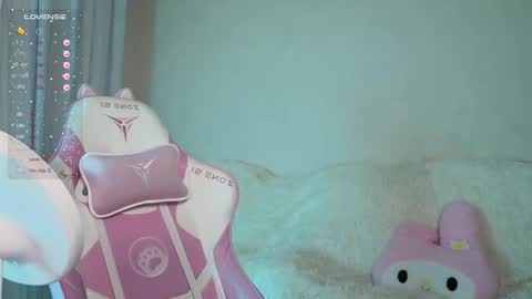 Snapshot of miranaliebert chatting on 23, 11, 2025 Mirana online show from 23, 11, 2025