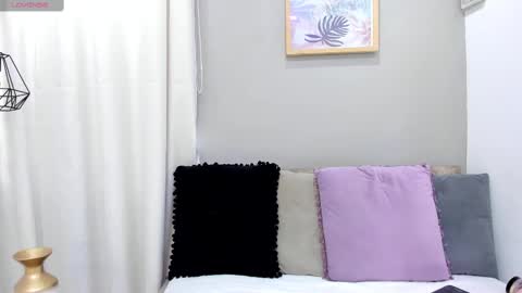    online show from 4, 3, 2025