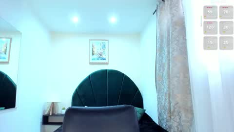    online show from 18, 12, 2025