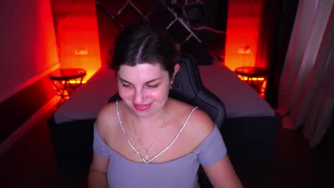 Snapshot of mirandawarm chatting on 5, 11, 2025 Miranda online show from 5, 11, 2025