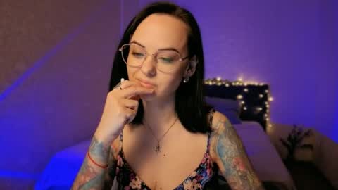 MiraSkyy online show from 29, 4, 2026
