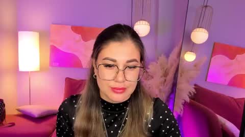Snapshot of miravane chatting on 6, 7, 2026 Mira online show from 6, 7, 2026
