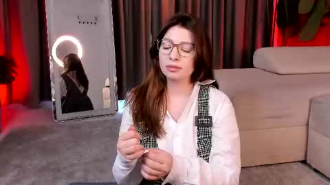 Snapshot of miravolt chatting on 28, 6, 2026 Mira online show from 28, 6, 2026