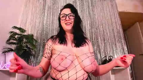 Snapshot of mirayoun chatting on 25, 2, 2026 Mira online show from 25, 2, 2026