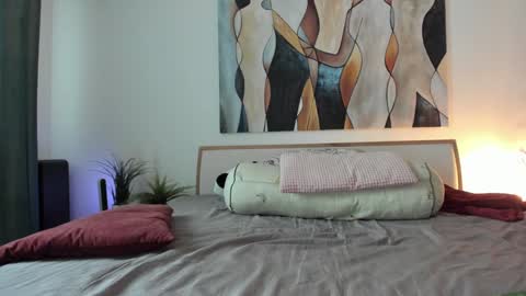 Eva online show from 6, 10, 2025