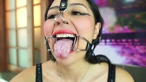 Anastisia online show from 21, 11, 2025