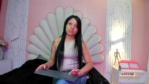 miss__star_ online show from 26, 5, 2026