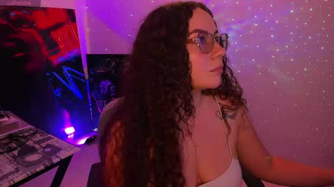 Snapshot of miss_alisse chatting on 6, 5, 2026 miss_alisse online show from 6, 5, 2026