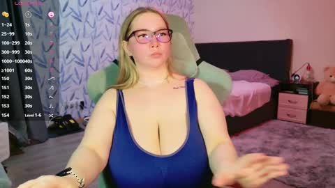 Snapshot of miss_anna909 chatting on 26, 2, 2025 Anna online show from 26, 2, 2025