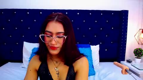 miss_ariss online show from 25, 10, 2025
