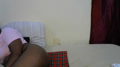 Snapshot of miss_bani chatting on 10, 10, 2025 miss_bani online show from 10, 10, 2025
