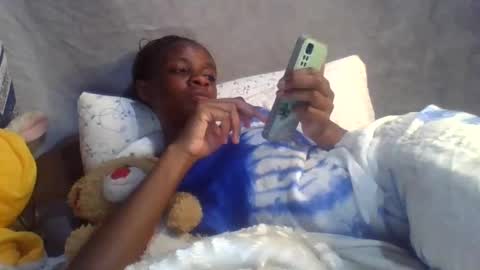 miss_belllo online show from 9, 2, 2025