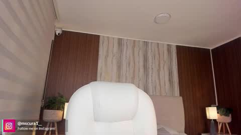 Snapshot of miss_curazao chatting on 24, 2, 2026 CANDELA CASTRO online show from 24, 2, 2026