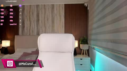 Snapshot of miss_curazao chatting on 30, 4, 2026 CANDELA CASTRO online show from 30, 4, 2026