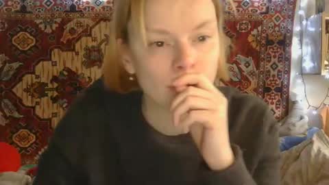 Snapshot of miss_elistia_ chatting on 23, 4, 2026 Elis online show from 23, 4, 2026