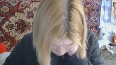 Snapshot of miss_elistia_ chatting on 12, 5, 2026 Elis online show from 12, 5, 2026
