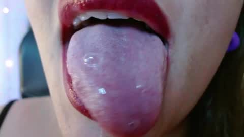 Miss Evoleth online show from 10, 4, 2026