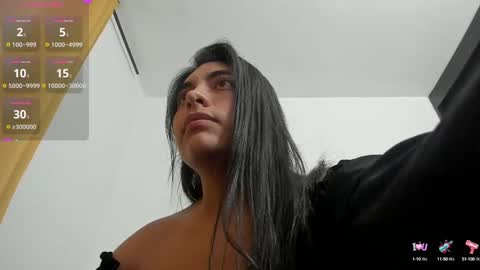 miss_eylens online show from 11, 1, 2025