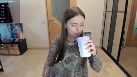 Snapshot of miss_kitty13 chatting on 3, 6, 2026 Kitty online show from 3, 6, 2026