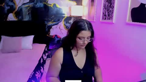 Snapshot of miss_kloee chatting on 24, 6, 2026 Kloe online show from 24, 6, 2026
