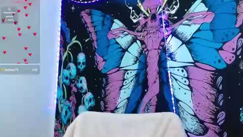 Snapshot of miss_kumikahri chatting on 18, 7, 2026 Ahri James online show from 18, 7, 2026