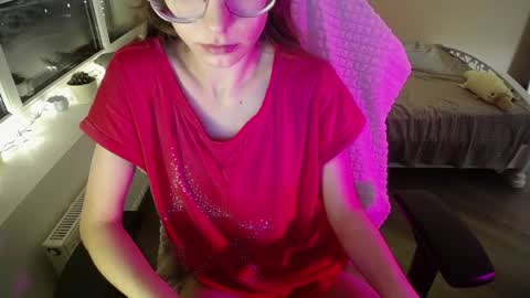 Miss Lina online show from 25, 5, 2026