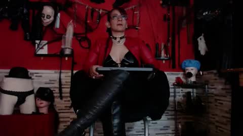 Mistress Miranda online show from 2, 11, 2025
