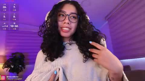 Snapshot of miss_sidney chatting on 19, 6, 2026 Amy Olivera online show from 19, 6, 2026