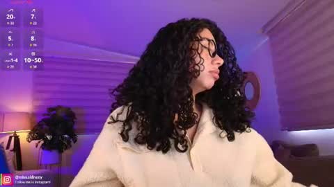 Snapshot of miss_sidney chatting on 23, 6, 2026 Amy Olivera online show from 23, 6, 2026
