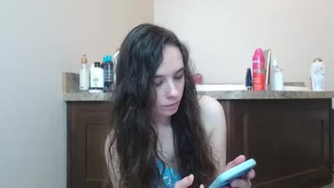 Bella online show from 19, 1, 2025