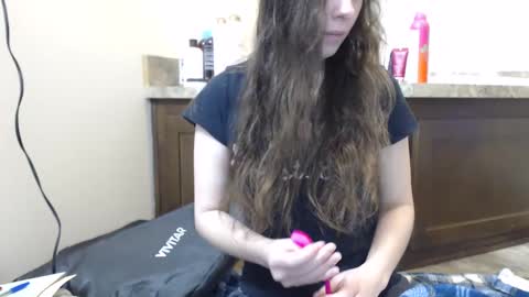 Bella online show from 15, 2, 2025