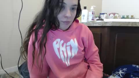 Bella online show from 3, 3, 2025