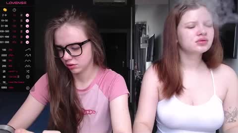 Snapshot of miss_sweetbb chatting on 29, 1, 2025 Bella online show from 29, 1, 2025