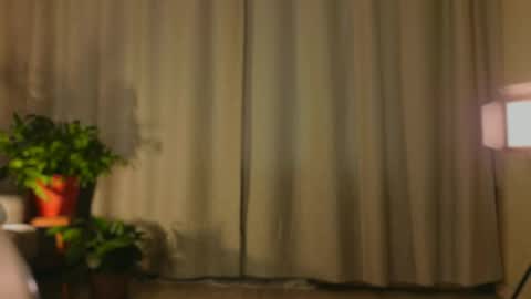 Snapshot of miss_ur_kiss chatting on 28, 5, 2026 miss_ur_kiss online show from 28, 5, 2026