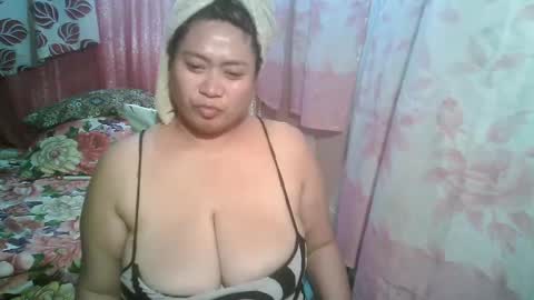 miss v0lcan0 online show from 10, 3, 2025