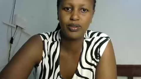 miss_vall online show from 30, 12, 2024