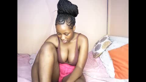 Snapshot of miss_worldfire chatting on 25, 5, 2026 miss_worldfire online show from 25, 5, 2026
