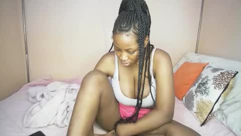 Snapshot of miss_worldfire chatting on 5, 6, 2026 miss_worldfire online show from 5, 6, 2026